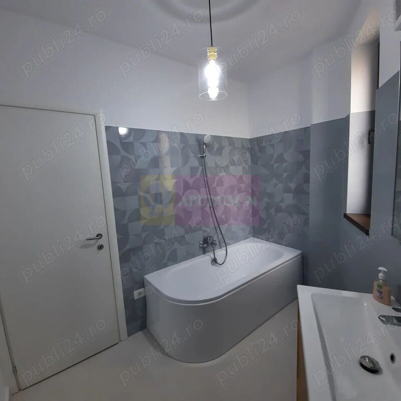 Apartament 3 camere,zona ultracentrala Armeneasca parter inalt